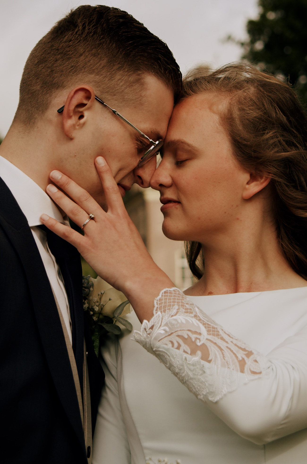 Evert en Anne-Marie Trouwfilm Bruiloftsfilm David van der Toorn Thirza Bakker Fotografie Trouwfotograaf Fotograaf Bruiloft wedding fotoboek trouwen trouwdag vastleggen Bruidsfotograaf Trouwfotograaf film Burowit Kampen Genemuiden Staphorst Barneveld